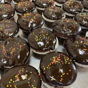 Muffinki czekoladowe z posypką